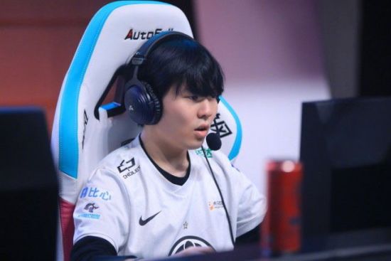 河南见证KPL年度总决赛精彩时刻